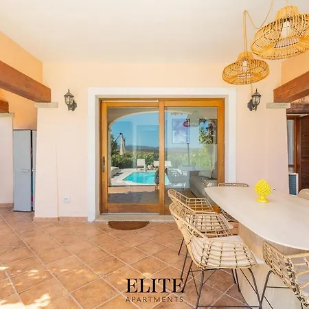 Elite Collection Domo Mea Private Pool شقة فندقية