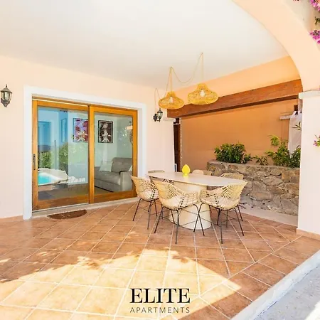 Elite Collection Domo Mea Private Pool